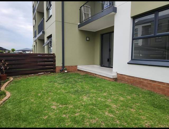 1 BEDROOM APARTMENT FOR SALE IN WITFIELD